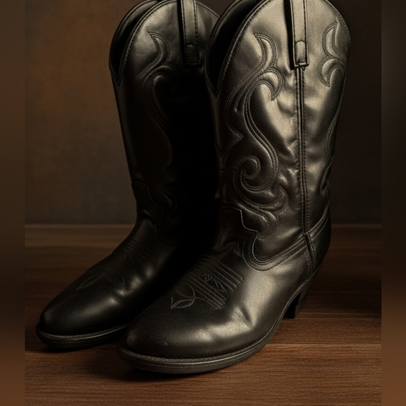 Cody James Other - Cody James Western Boots